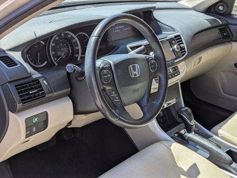 Used 2013 Honda Accord EX-L image 9