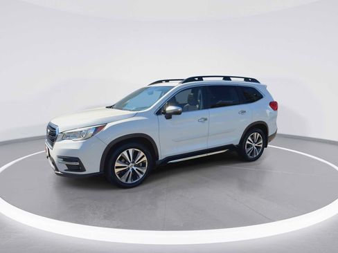 Used 2019 Subaru Ascent Touring AWD/4WD image 4