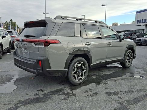 New 2026 Subaru Outback Touring image 6