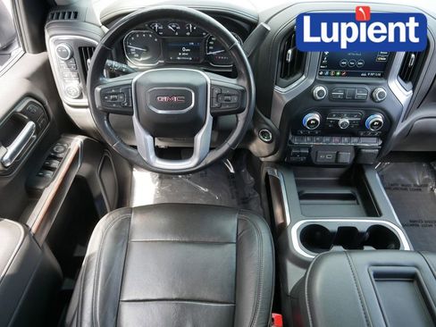 Used 2020 GMC Sierra 1500 SLT w/ SLT Convenience Package AWD/4WD image 18