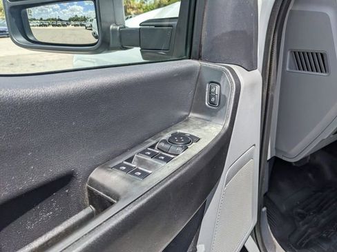 Used 2023 Ford F250 XL w/ XL Chrome Package AWD/4WD image 20