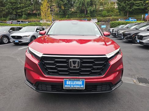 Certified 2025 Honda CR-V LX image 2