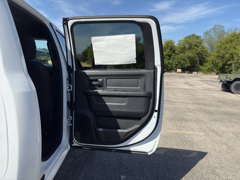 New 2026 RAM 4500 Tradesman w/ Chrome Appearance Group AWD/4WD image 16