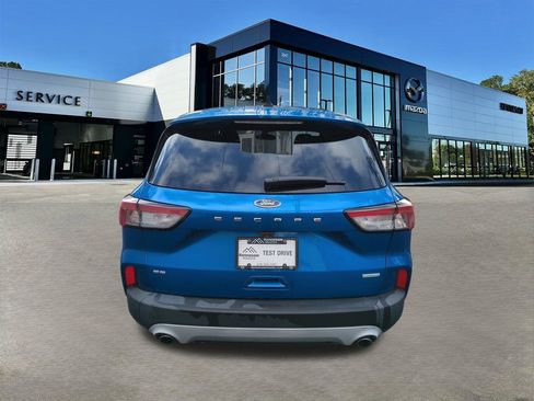 Used 2020 Ford Escape SE image 5