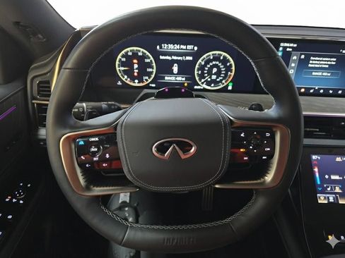 Used 2025 INFINITI QX80 Autograph w/ Autograph Exterior Package image 25