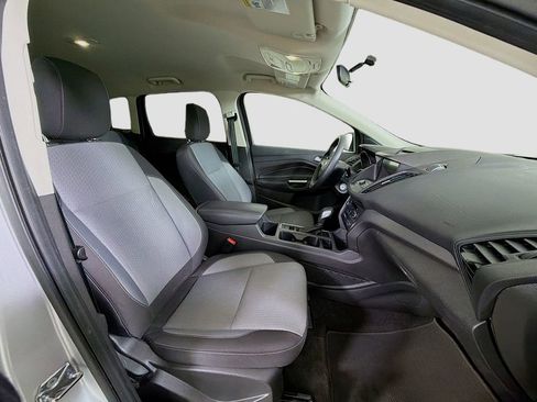 Used 2018 Ford Escape SE w/ SE Sync 3 Package image 27