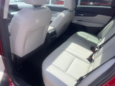 Used 2025 Nissan Murano SL AWD/4WD image 5