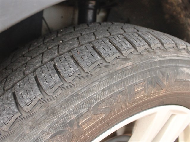 Used 2019 Ford Explorer XLT w/ Equipment Group 201A AWD/4WD image 9