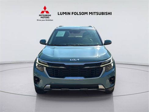 Used 2024 Kia Seltos EX FWD image 8