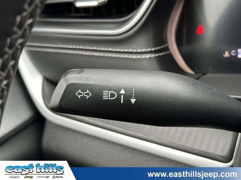 Certified 2023 Jeep Grand Cherokee L Laredo AWD/4WD image 42