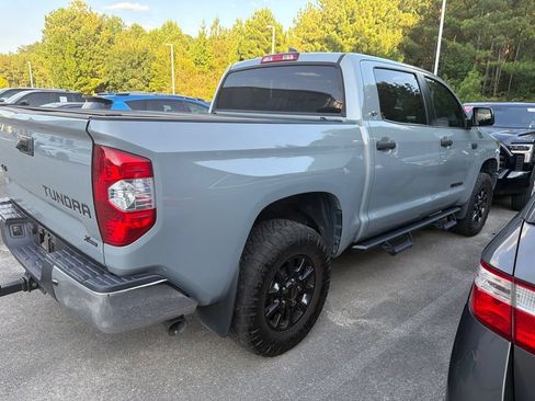 Used 2021 Toyota Tundra SR5 w/ SR5 Leather Package AWD/4WD image 3