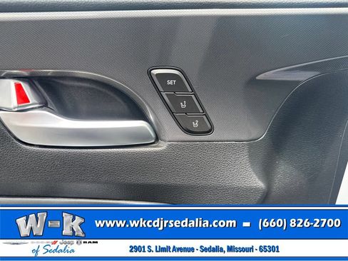 Used 2023 Hyundai Santa Fe Calligraphy AWD/4WD image 18