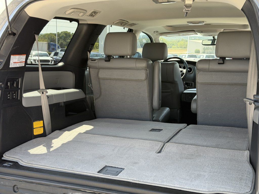 Used 2016 Toyota Sequoia Limited w/ Safety & Convenience Package RWD image 29