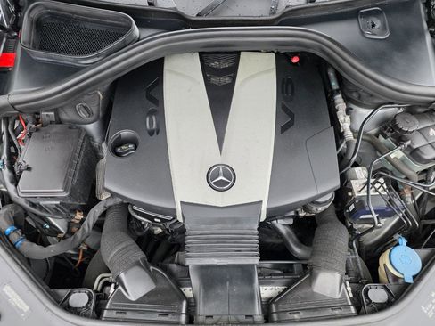 Used 2012 Mercedes-Benz ML 350 BlueTEC 4MATIC image 38