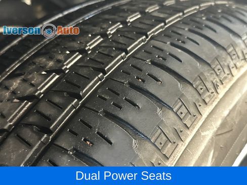 Used 2025 RAM 1500 Limited AWD/4WD image 13