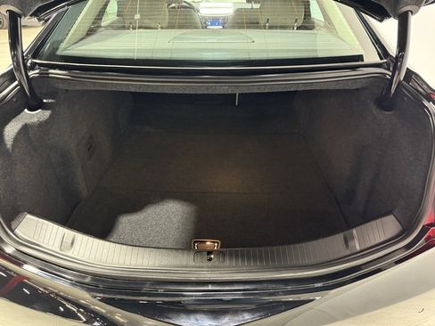 Used 2013 Cadillac XTS image 32