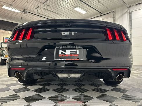 Used 2017 Ford Mustang GT w/ GT Performance Package image 20