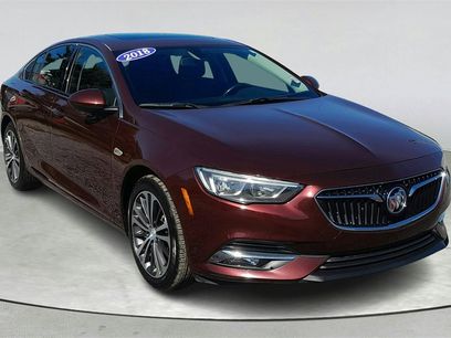 Used 2018 Buick Regal Essence