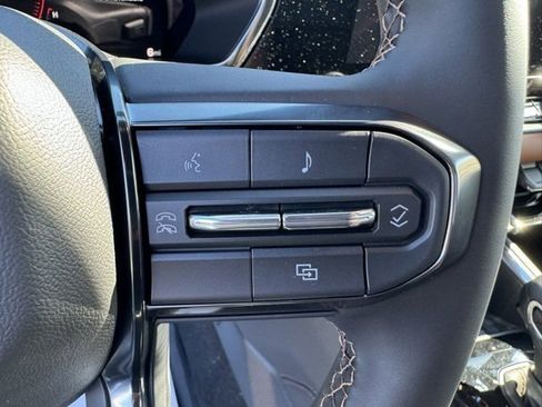 New 2026 GMC Canyon AT4 image 21