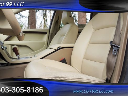 Used 2010 Volvo XC70 T6 image 13