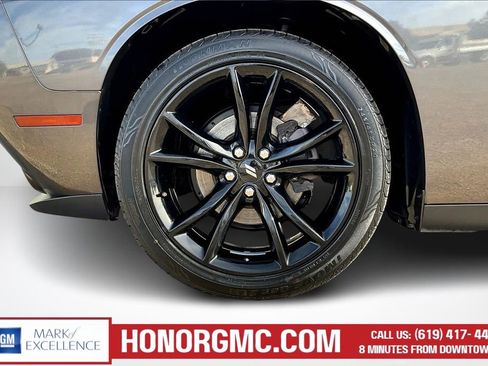 Used 2018 Dodge Challenger SXT w/ Blacktop Package image 30