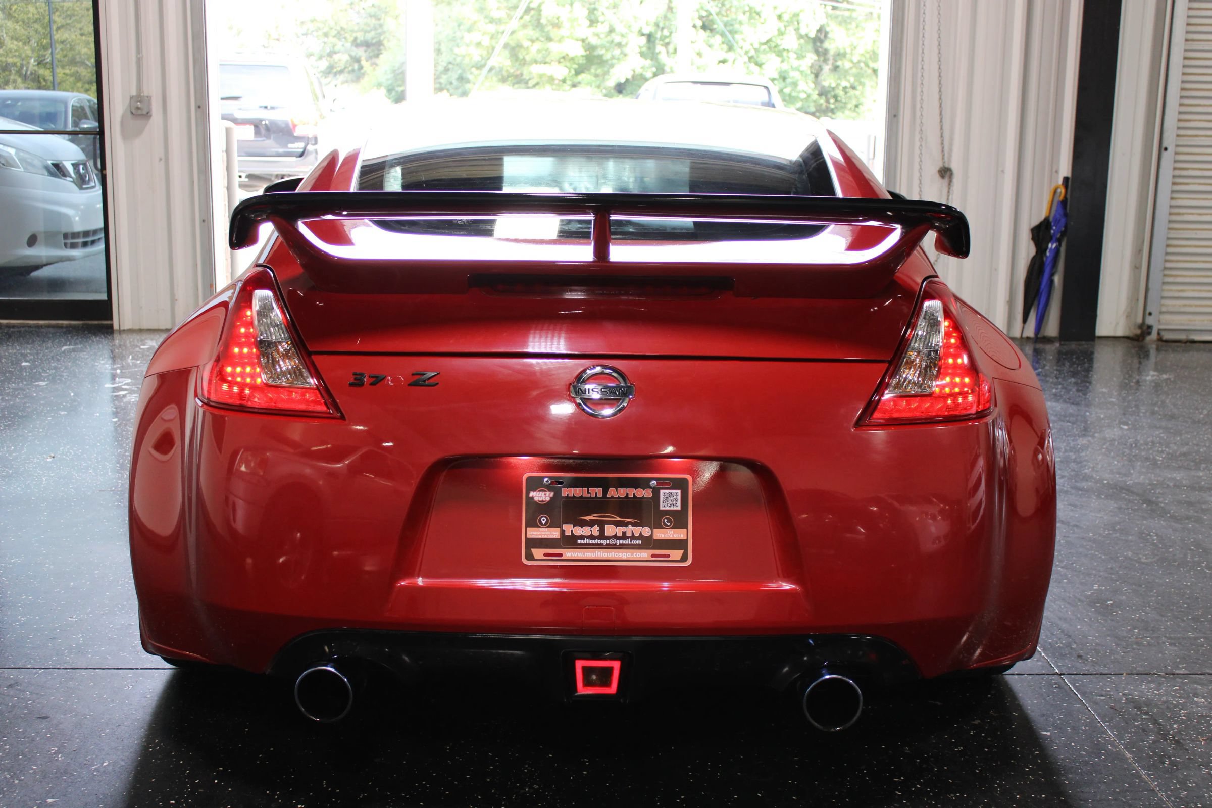 Used 2012 Nissan 370Z Coupe RWD image 5