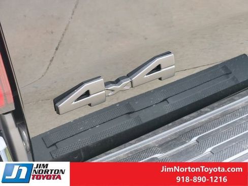 Used 2025 Toyota Tacoma SR5 image 8
