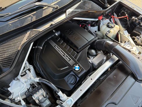 Used 2017 BMW X5 sDrive35i image 16