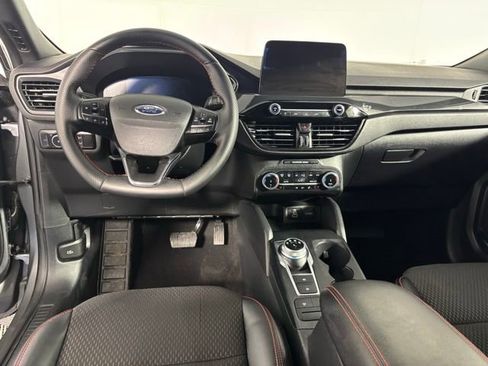 Used 2025 Ford Escape ST-Line Select AWD/4WD image 28