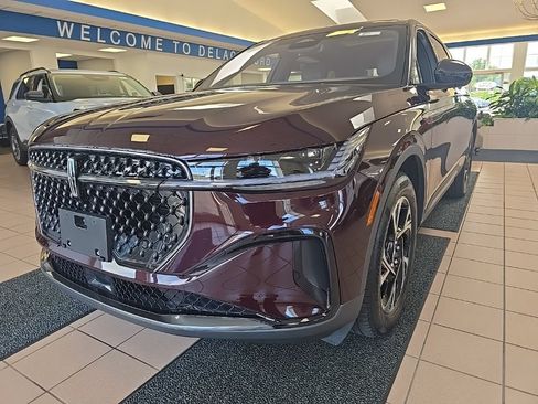 Used 2025 Lincoln Nautilus Premier w/ Equipment Group 102A AWD/4WD image 1