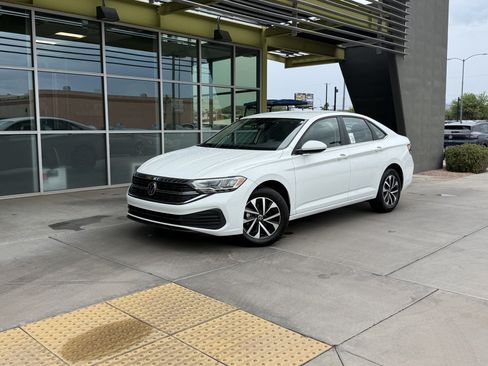 Used 2024 Volkswagen Jetta S FWD image 1
