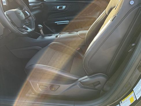 Used 2024 Ford Mustang Coupe RWD image 17