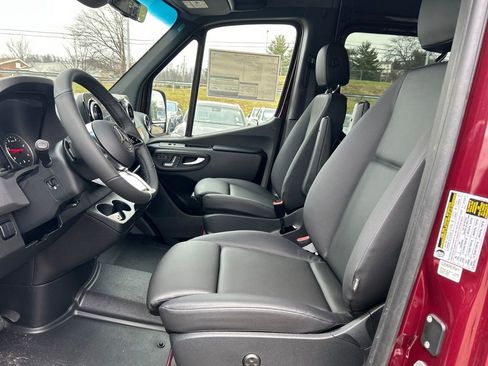 New 2026 Mercedes-Benz Sprinter 2500 image 9