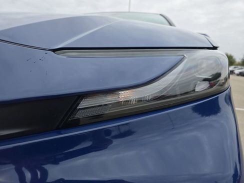 Used 2025 Toyota Camry SE image 30