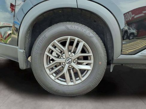 Used 2025 Nissan Rogue S FWD image 20