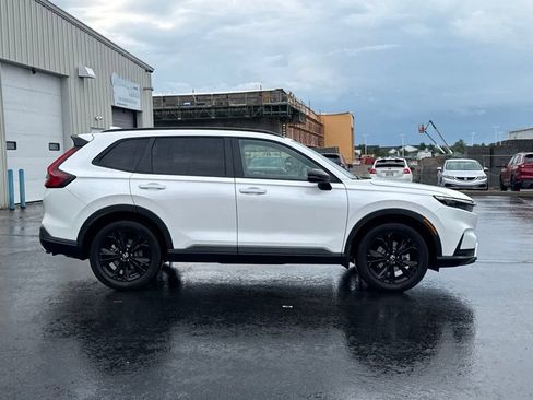 Certified 2026 Honda CR-V Sport Touring image 8