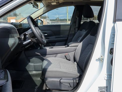 New 2026 Nissan Kicks SV image 7