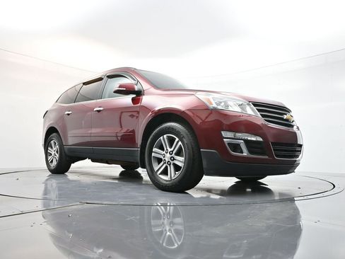 Used 2016 Chevrolet Traverse LT image 27