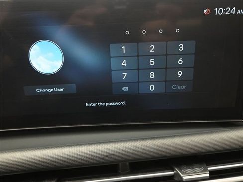 Used 2025 Hyundai Santa Cruz SEL image 3