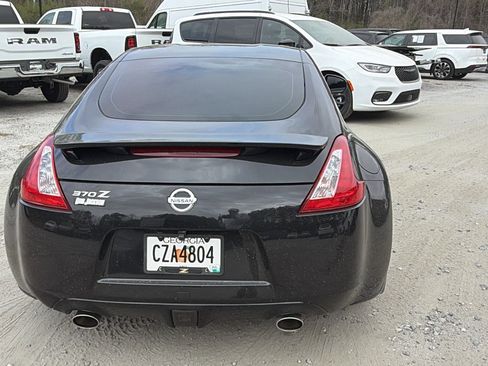 Used 2017 Nissan 370Z Coupe image 9
