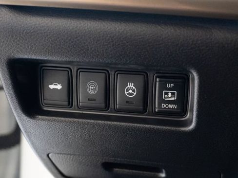 Used 2020 Nissan Maxima Platinum w/ Reserve Package FWD image 23