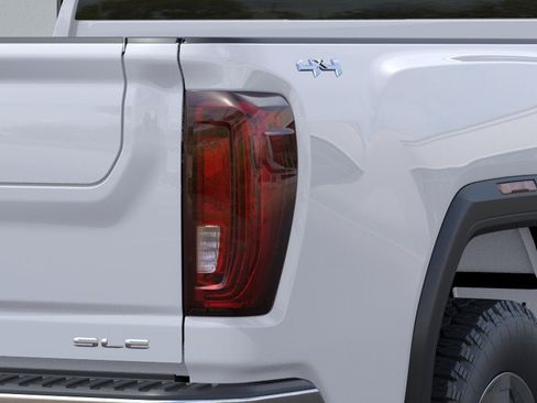 New 2026 GMC Sierra 2500 SLE w/ SLE Value Package; AWD/4WD image 35