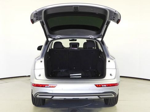 Used 2023 Audi Q5 2.0T Premium Plus w/ Premium Plus Package image 10