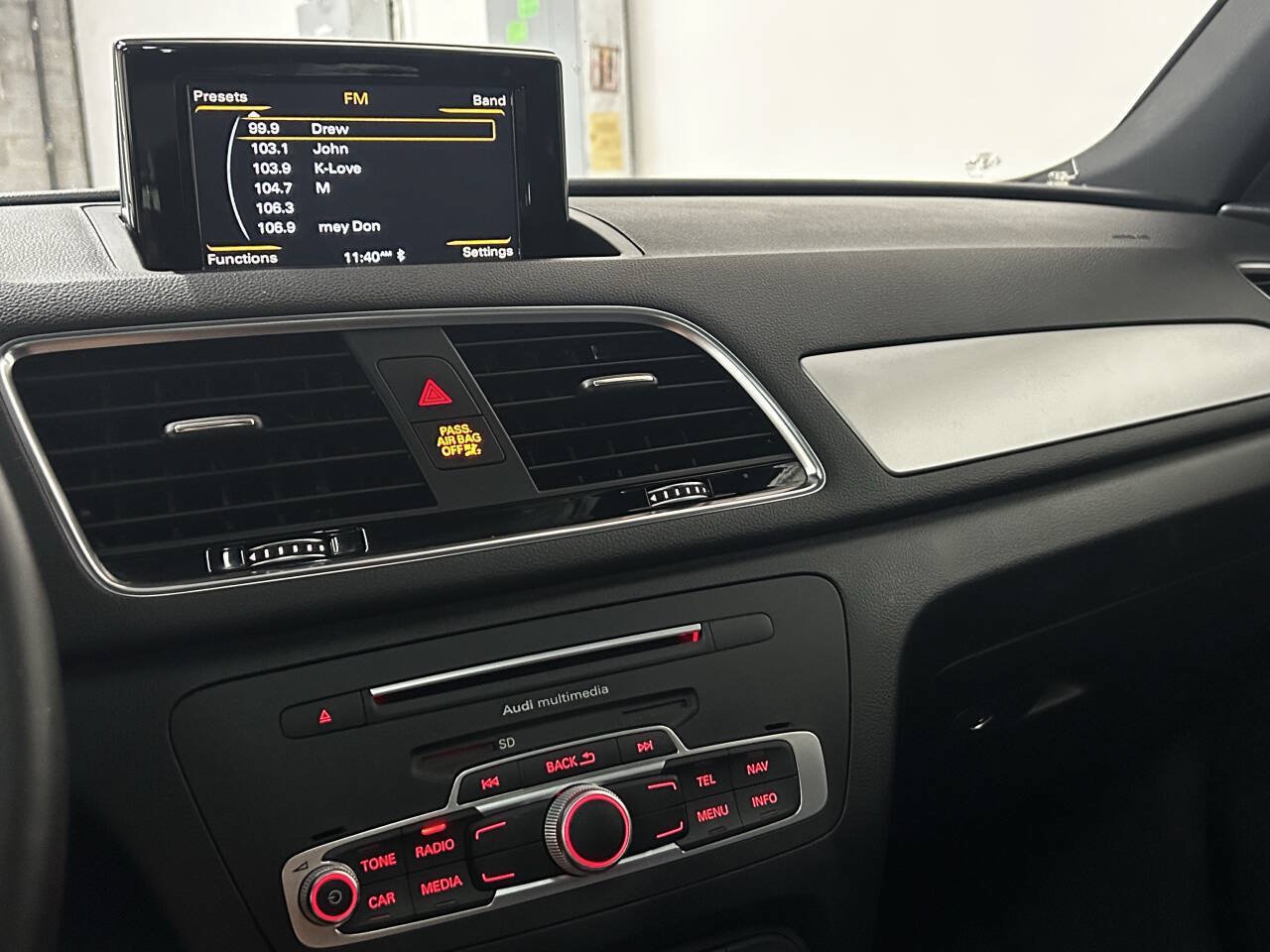 Used 2017 Audi Q3 2.0T Premium FWD image 24