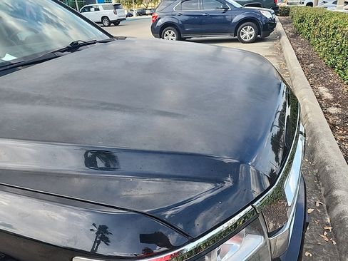 Used 2017 Chevrolet Suburban Premier image 5