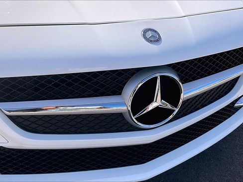 Used 2014 Mercedes-Benz SLK 350 image 19