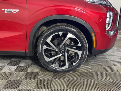 Used 2024 Mitsubishi Outlander SE image 7