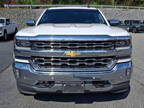 Used 2018 Chevrolet Silverado 1500 LTZ w/ Sport Package AWD/4WD image 2