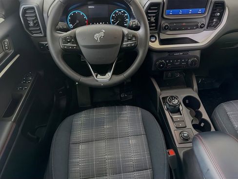 Used 2024 Ford Bronco Sport Heritage w/ Heritage Convenience Package image 22