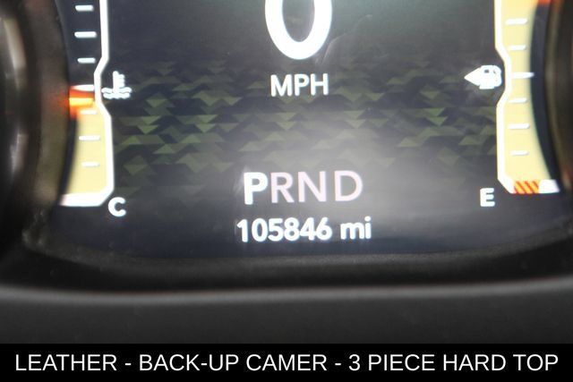 Used 2018 Jeep Wrangler Unlimited Sahara AWD/4WD image 18